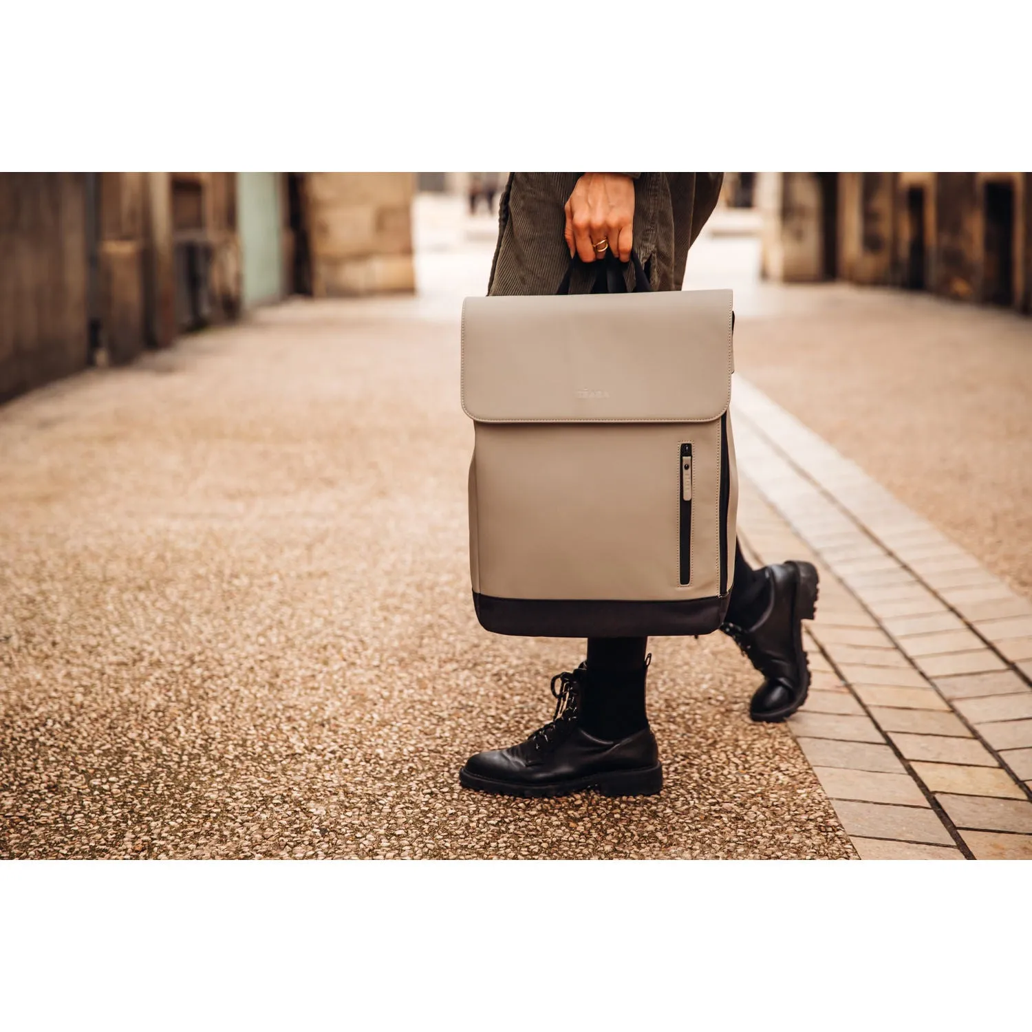 Beaba Oslo Changing Backpack - Clay