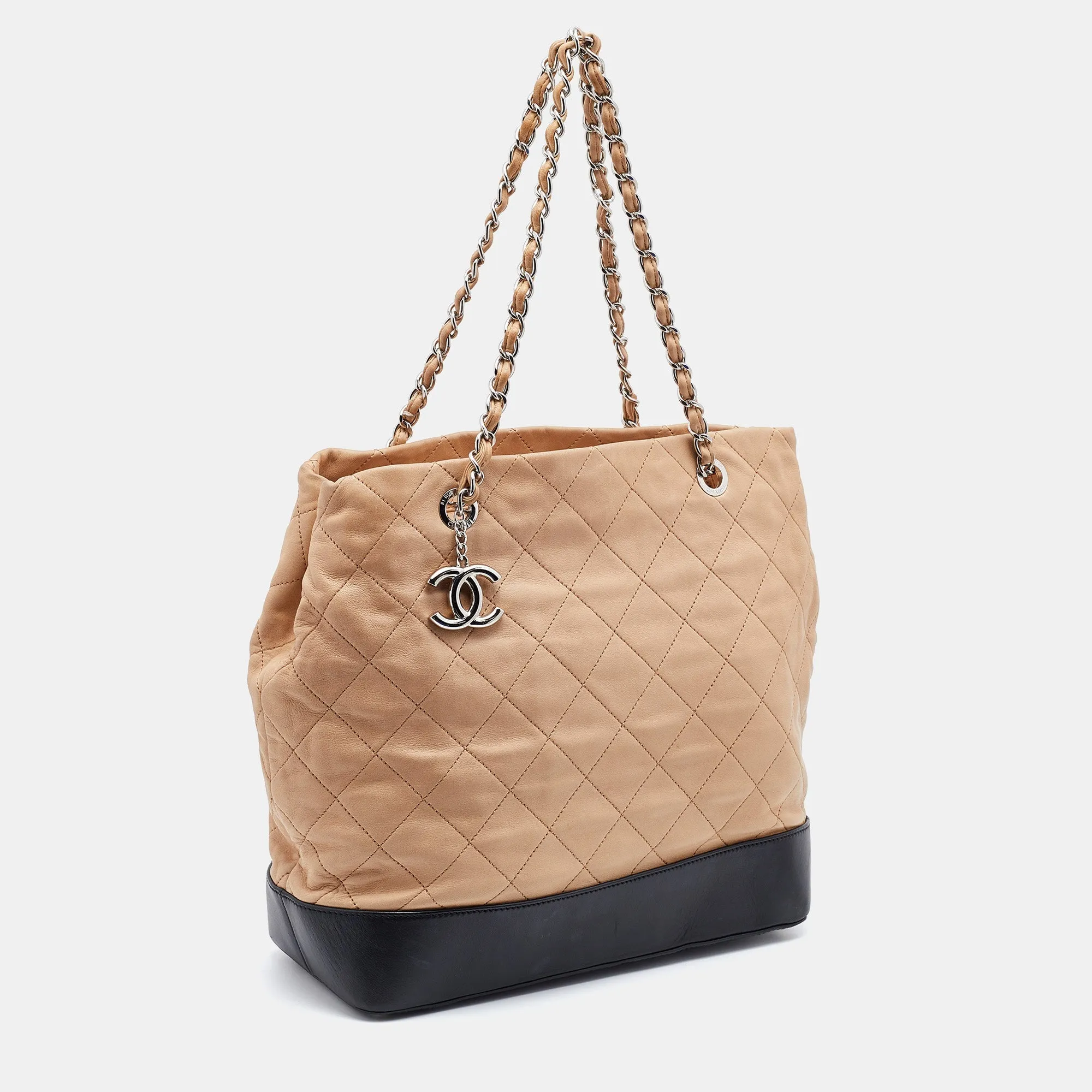 Chanel Beige/Black Quilted Leather CC Chain Link Tote