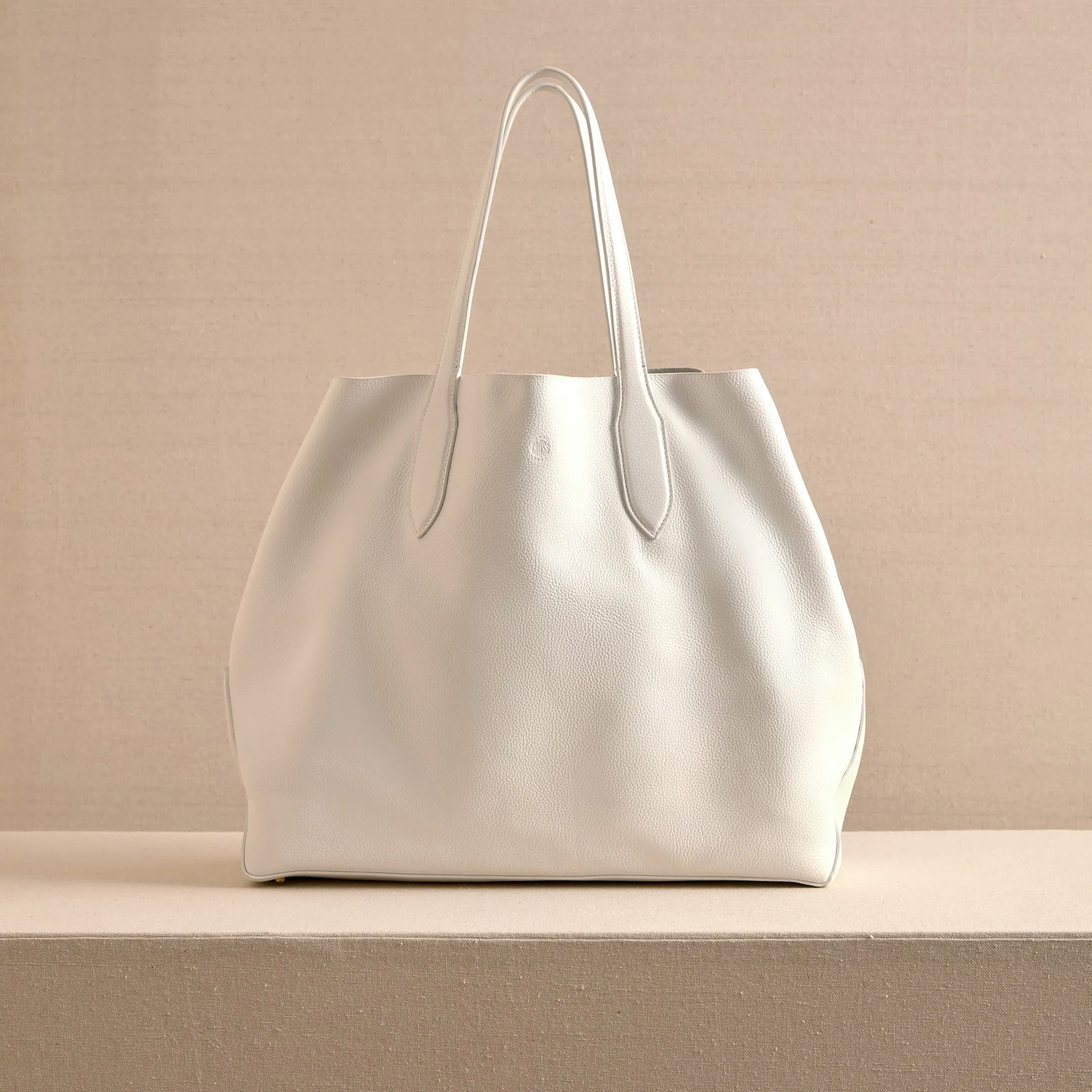 Eleanor 42 in Ivory