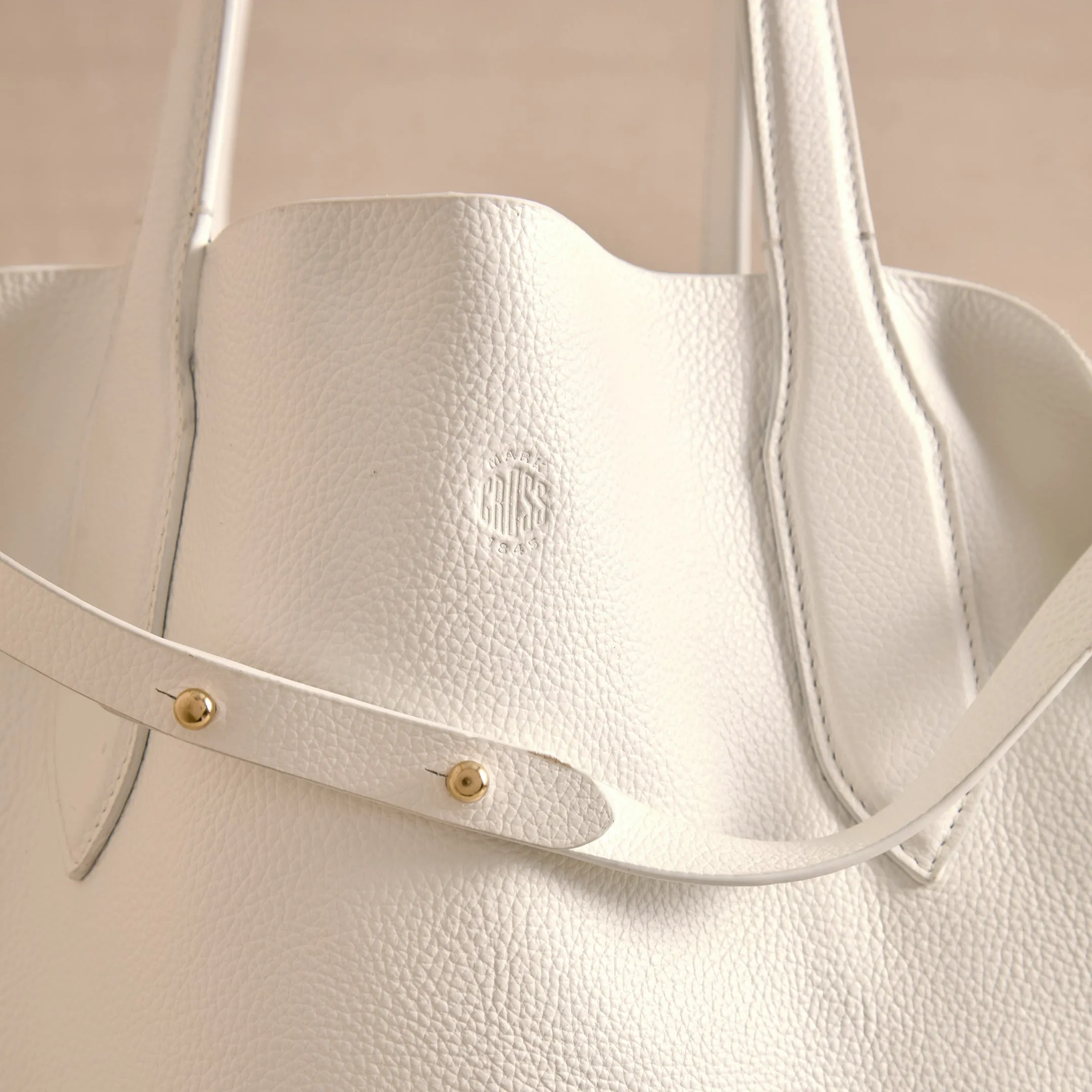 Eleanor 42 in Ivory
