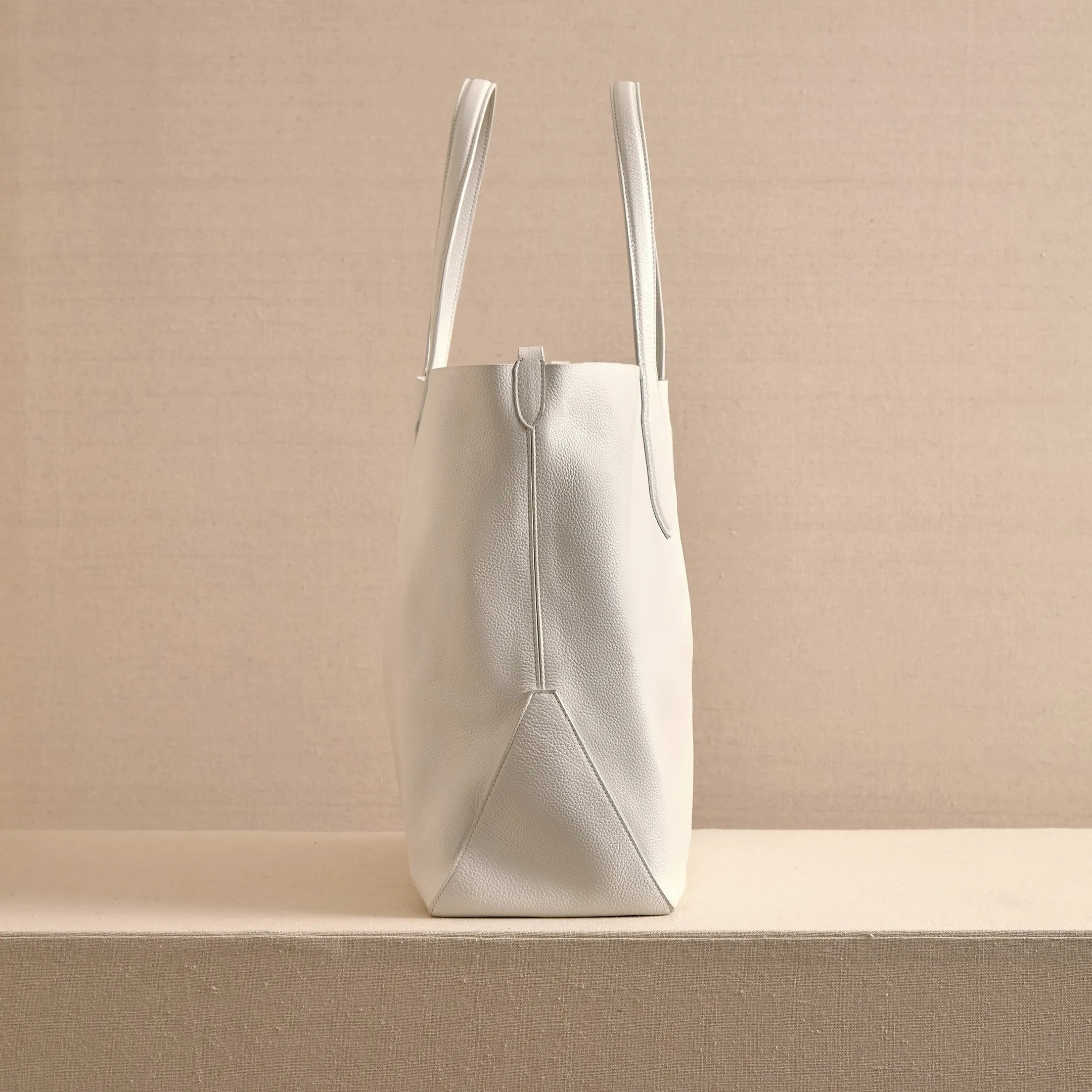 Eleanor 42 in Ivory