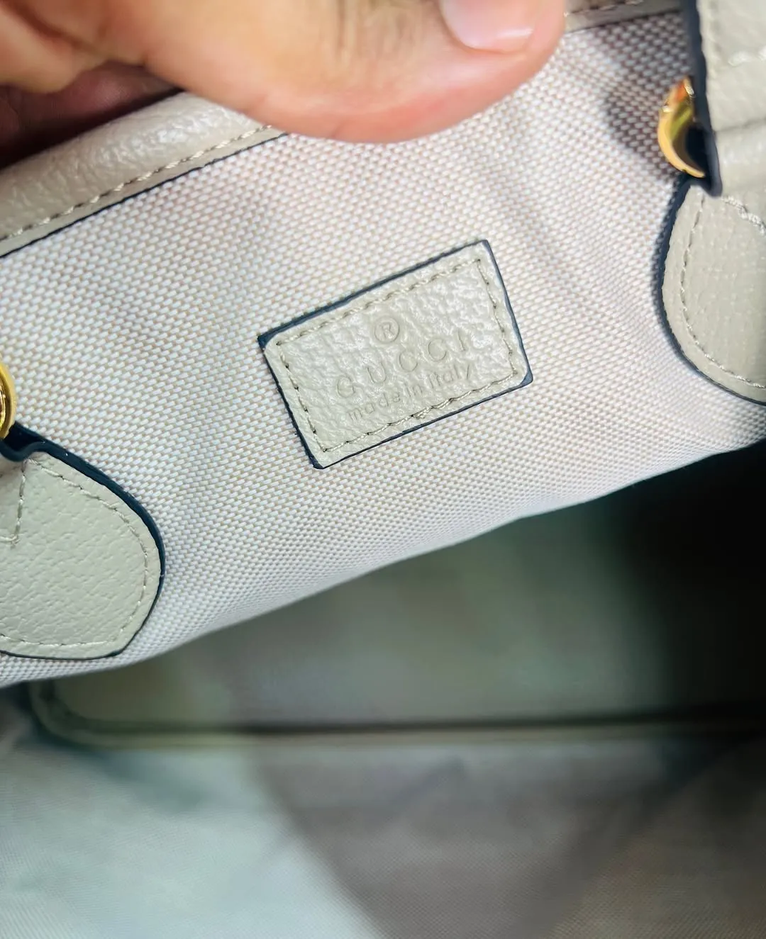 Gucci Ophidia Medium Tote Bag