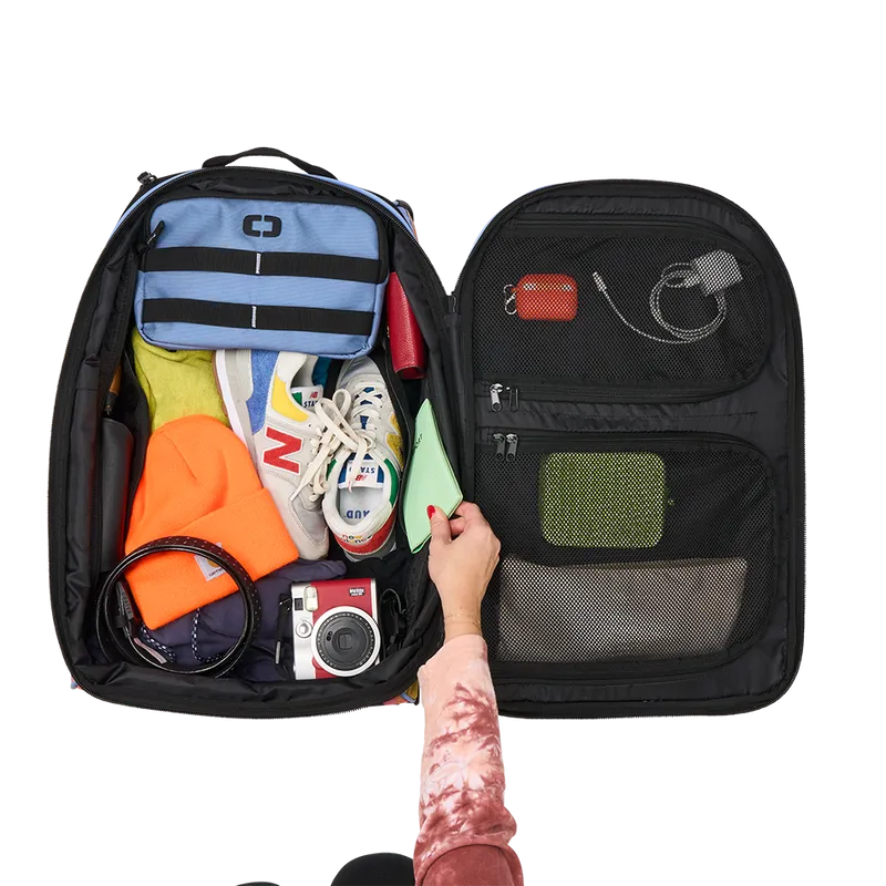 Ogio Layover Travel Bag