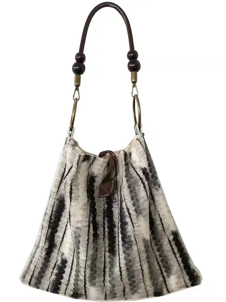UAKISS  -  Original Far Mountain Pleated Vintage Small Bag Autumn New Versatile Casual Single-shoulder Underarm Bag Small Cloth Tote Bag