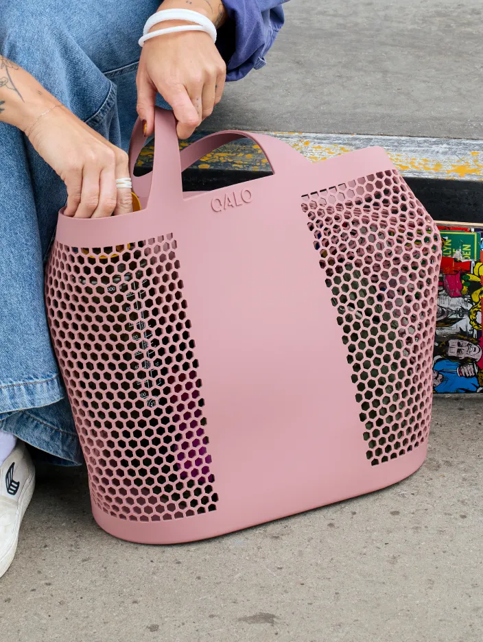 Zephyr Silicone Tote